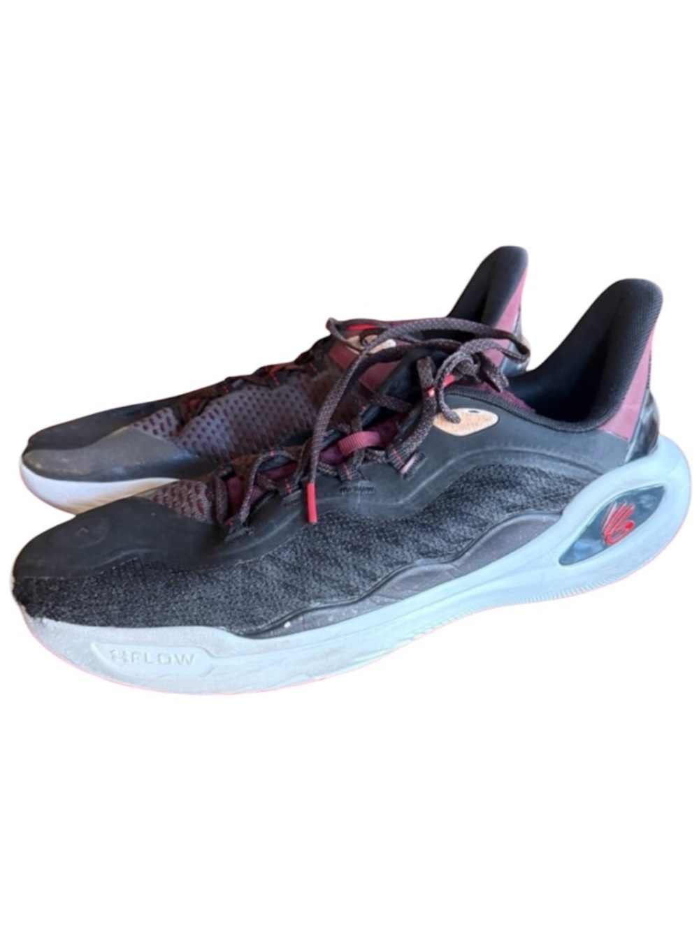 UNDER ARMOUR 11 DOMAINE basketball shoe size 12 good condition black